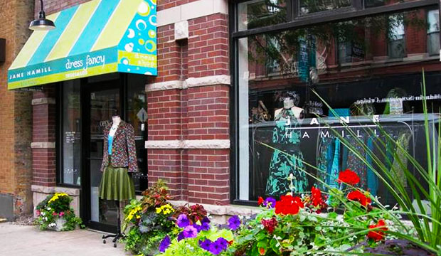How To Get Boutiques to Collaborate on a Trunk Show 1 trunk shows