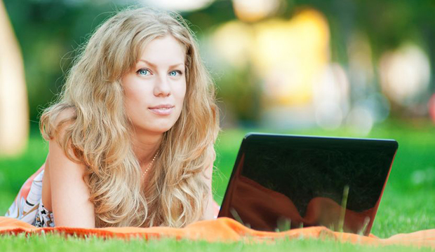 Should Your Fashion Business Use Social Media Interns? Pros, Cons, and Tips. 1 social media interns