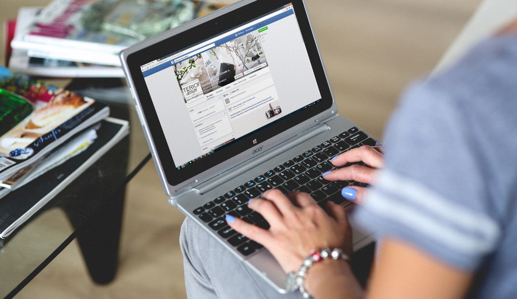 Facebook Advertising 101 for Fashion Startups 1 hands woman laptop notebook